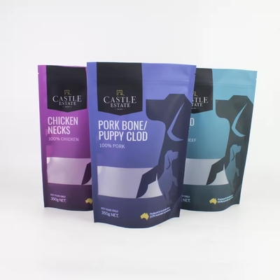 カスタムプリント 再開可能な葉巻ジップロックバッグ プラスチックパッケージング 犬のためのスタンドアップポーチ トリートメント ペットフード パッケージ ウィンドウ付き